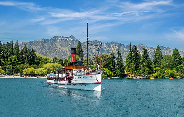 Vintage steamship TSS Earnslaw on Lake Wakatipu