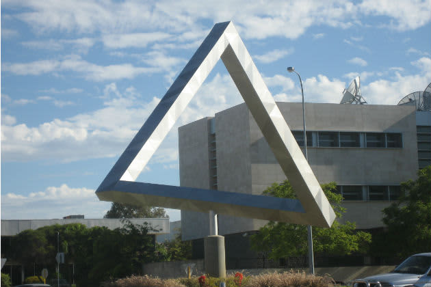 East Perth's Impossible Triangle sculpture