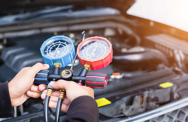 Car air conditioner leak test