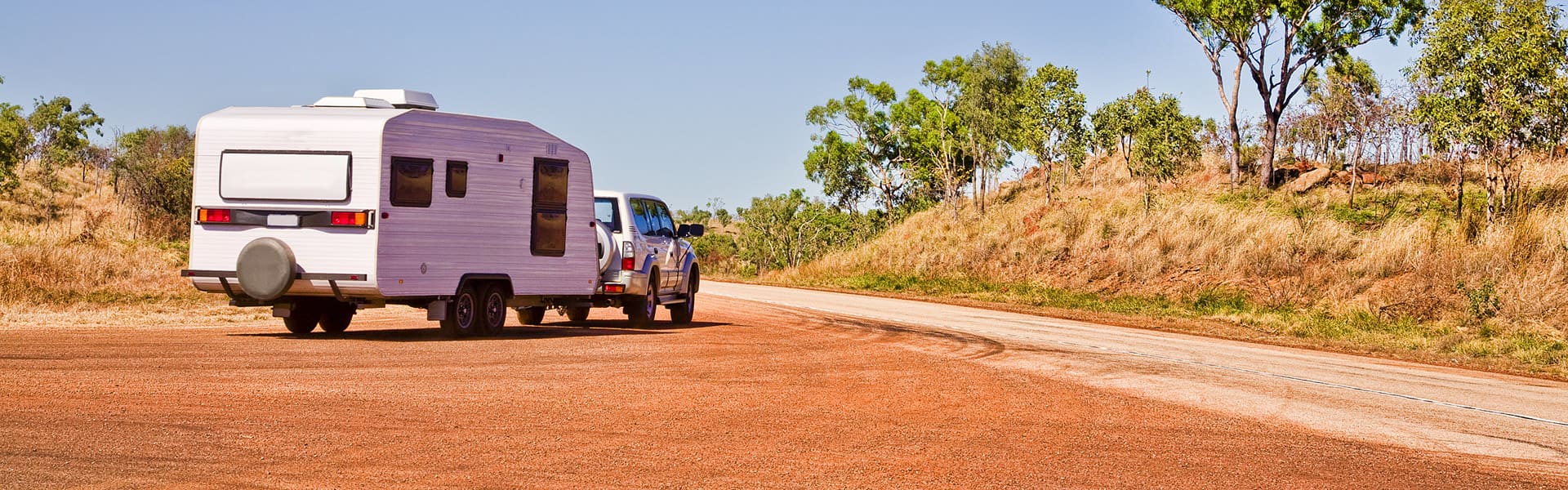 Towing your caravan road rules