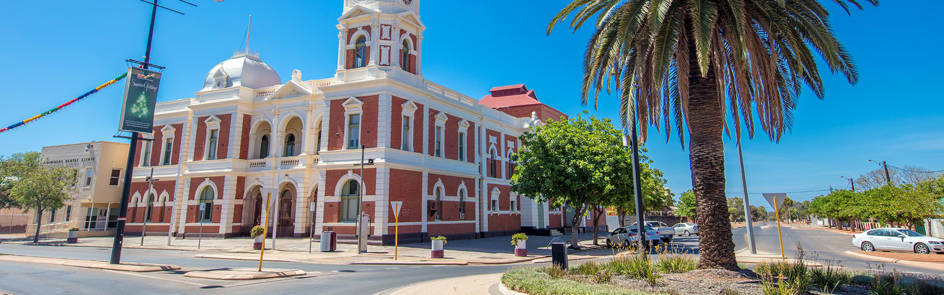 Image of a large building