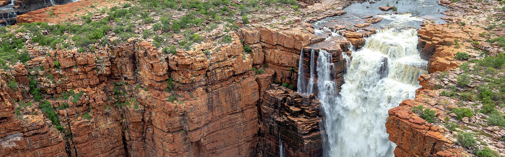 TT_waterfalls_banner
