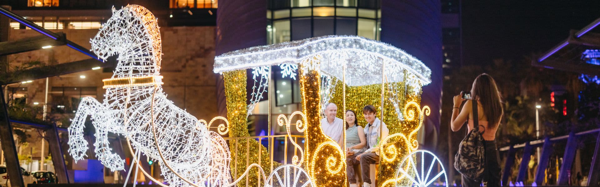 Christmas lights trails in Perth CBD