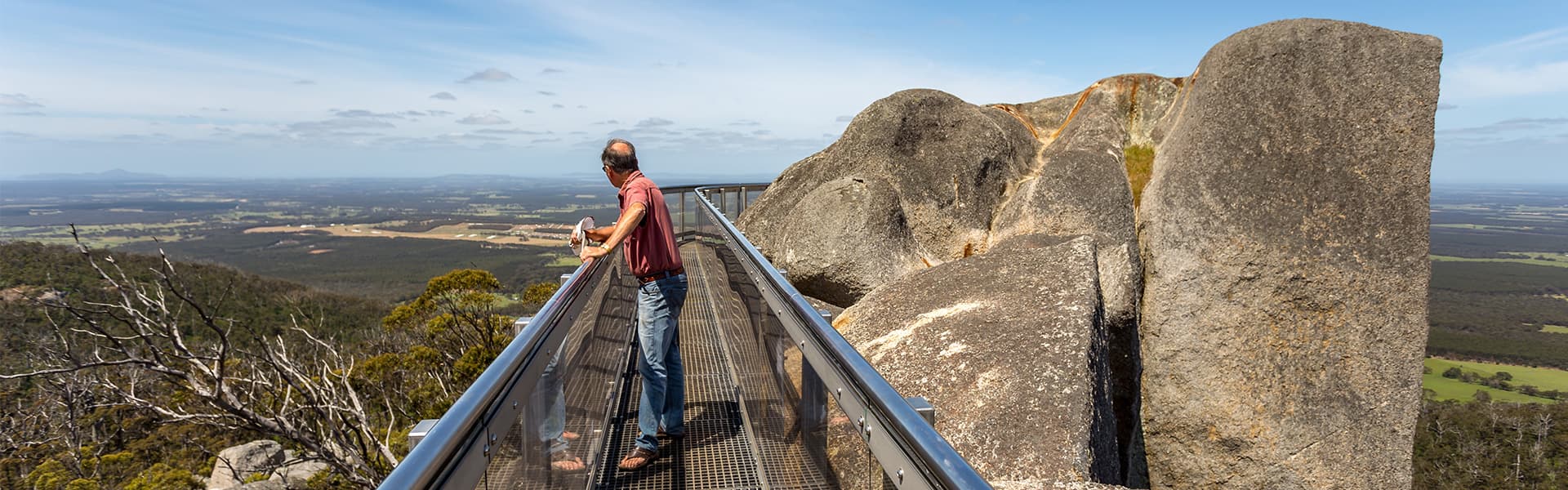 Image of a skywalk