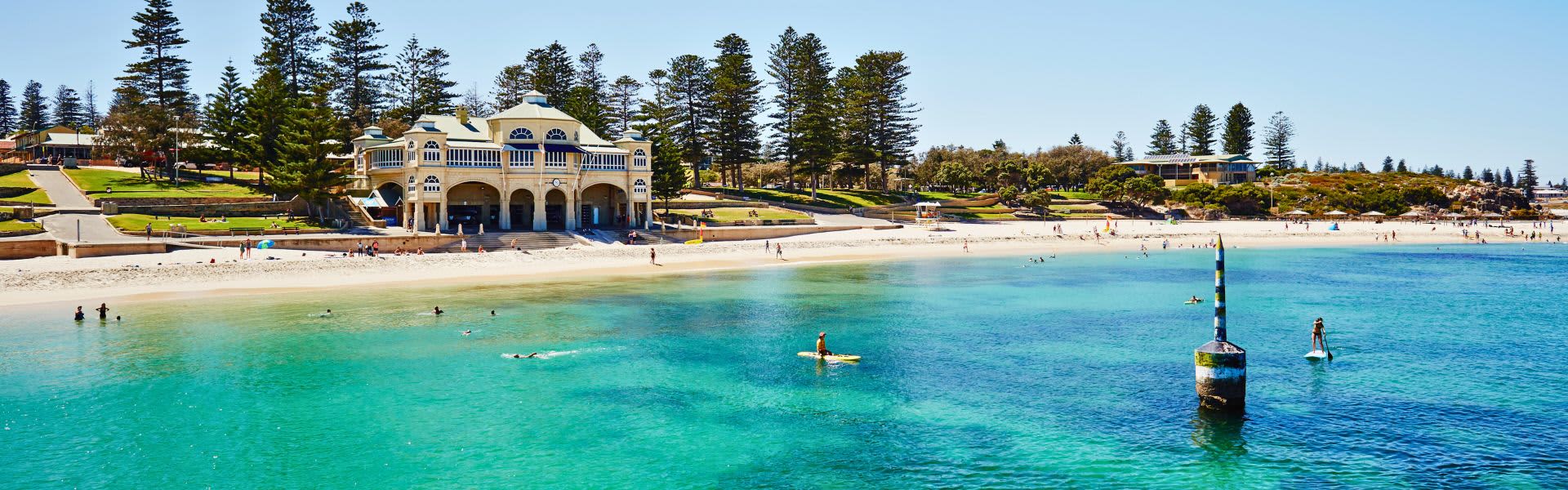 Turquoise waters of Cottesloe Beach on a sunny day