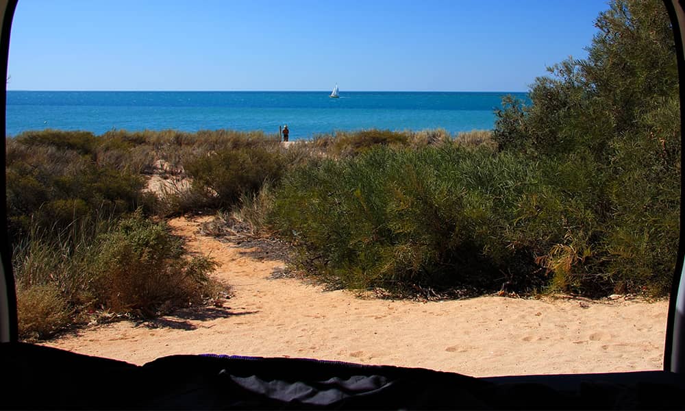 TT_beachcamping_van