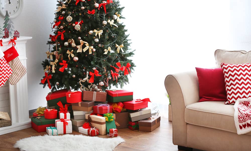 A Christmas tree with gifts