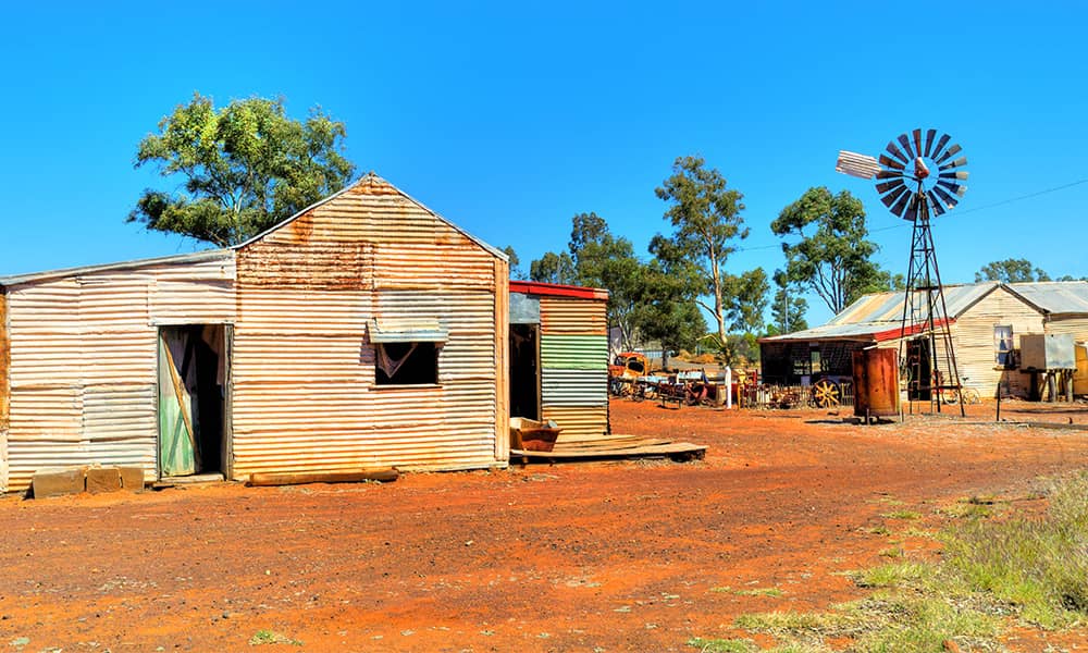 TT_ghost_oldshed