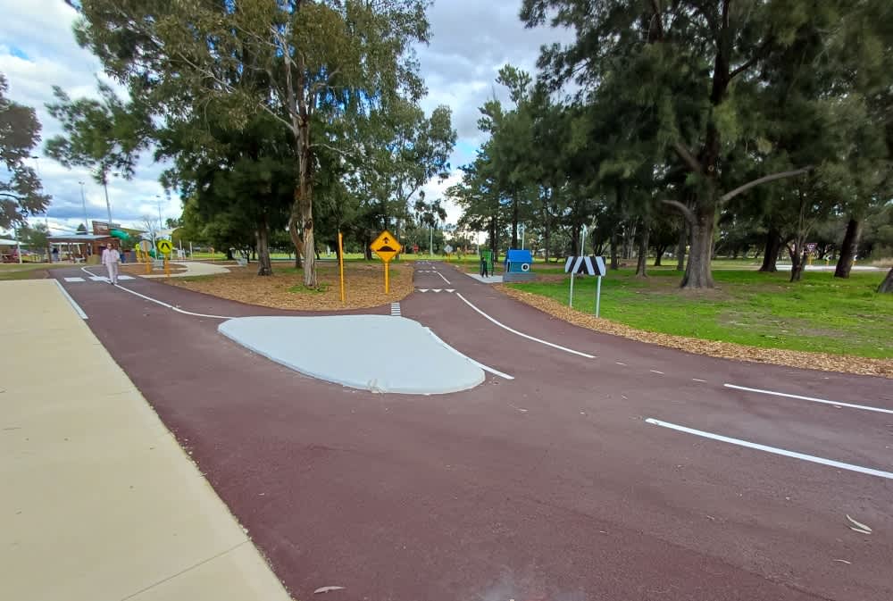 Hossack park practice bike lane for people learning to ride.