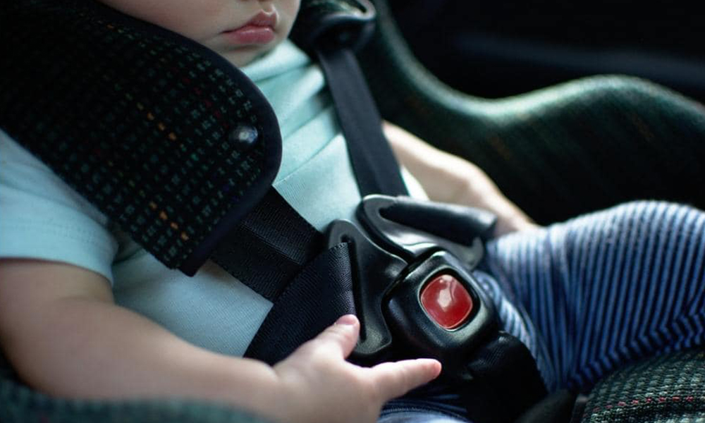 What to do if you accidentally lock your child (or pet) in the car | RAC WA